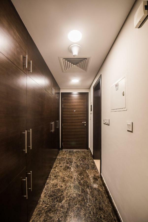 Fantastay - Luxury Studio Sparkle Tower Dubai Marina Luaran gambar